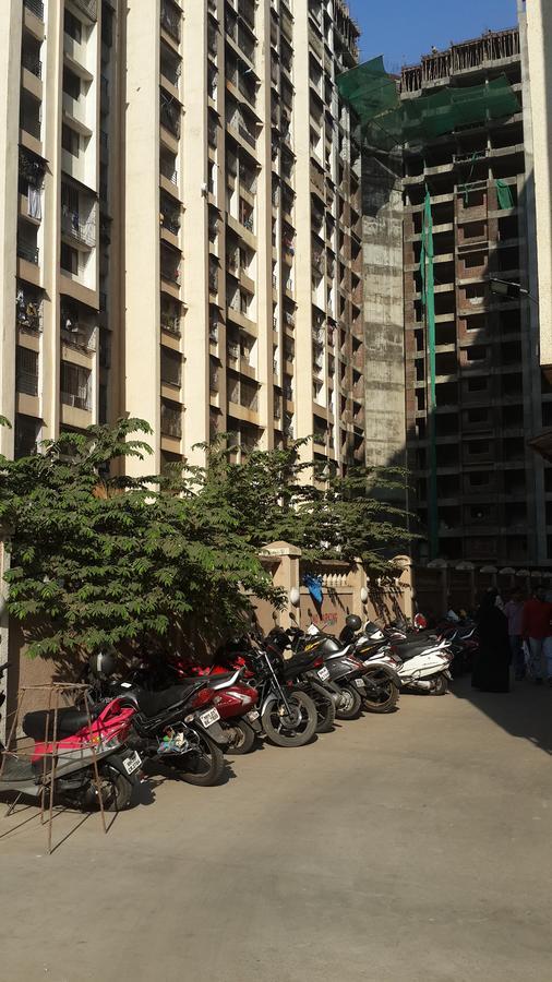 Galaxy Apartment Mumbai Exterior foto